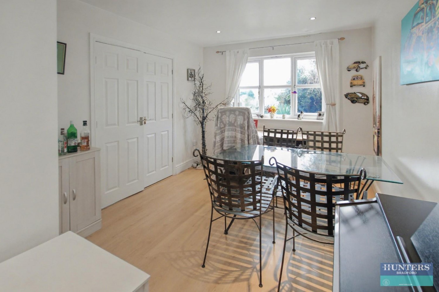 Close Head Drive Thornton, Bradford, BD13 3QQ