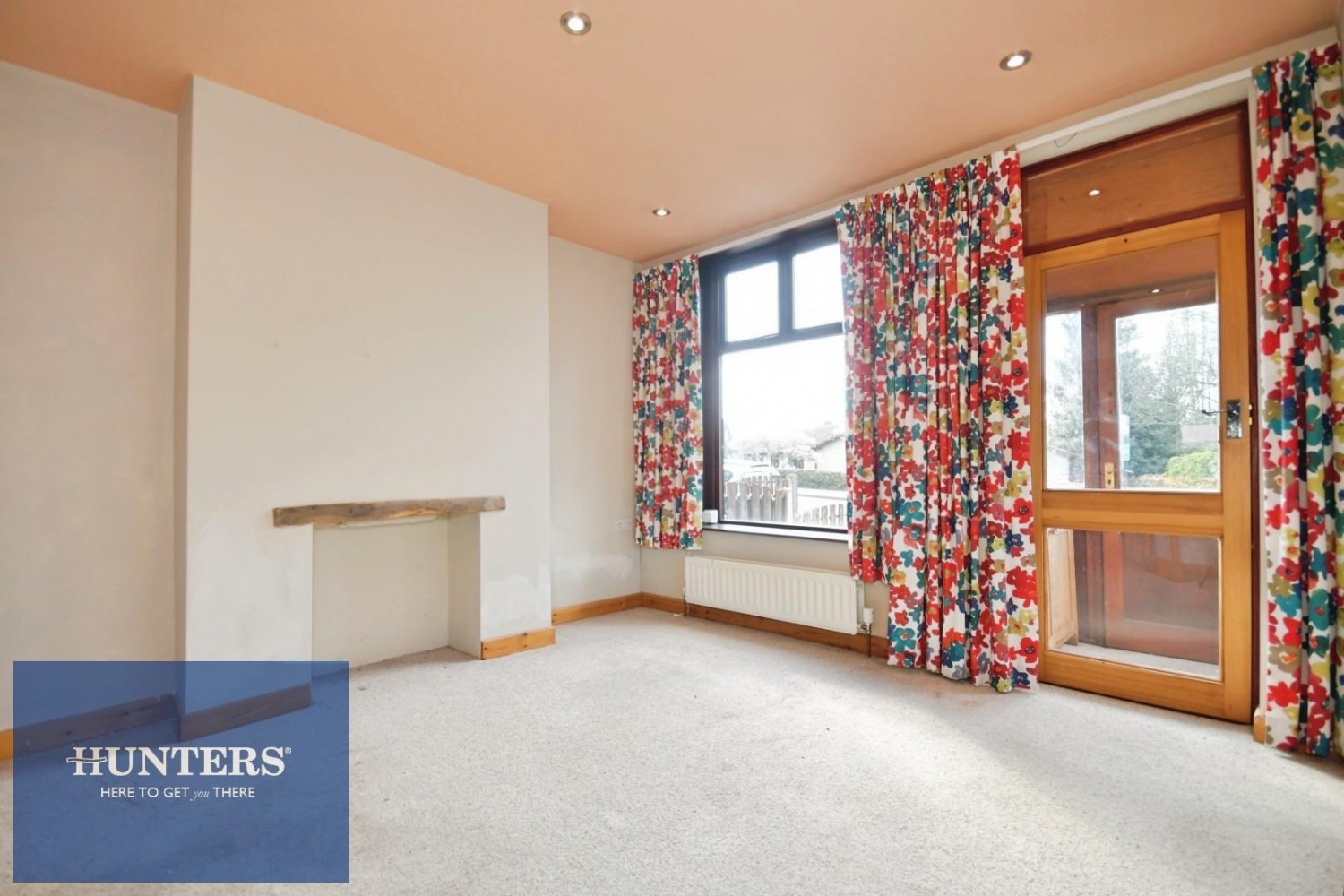 High Street, New Whittington, Chesterfield, S43 2DX