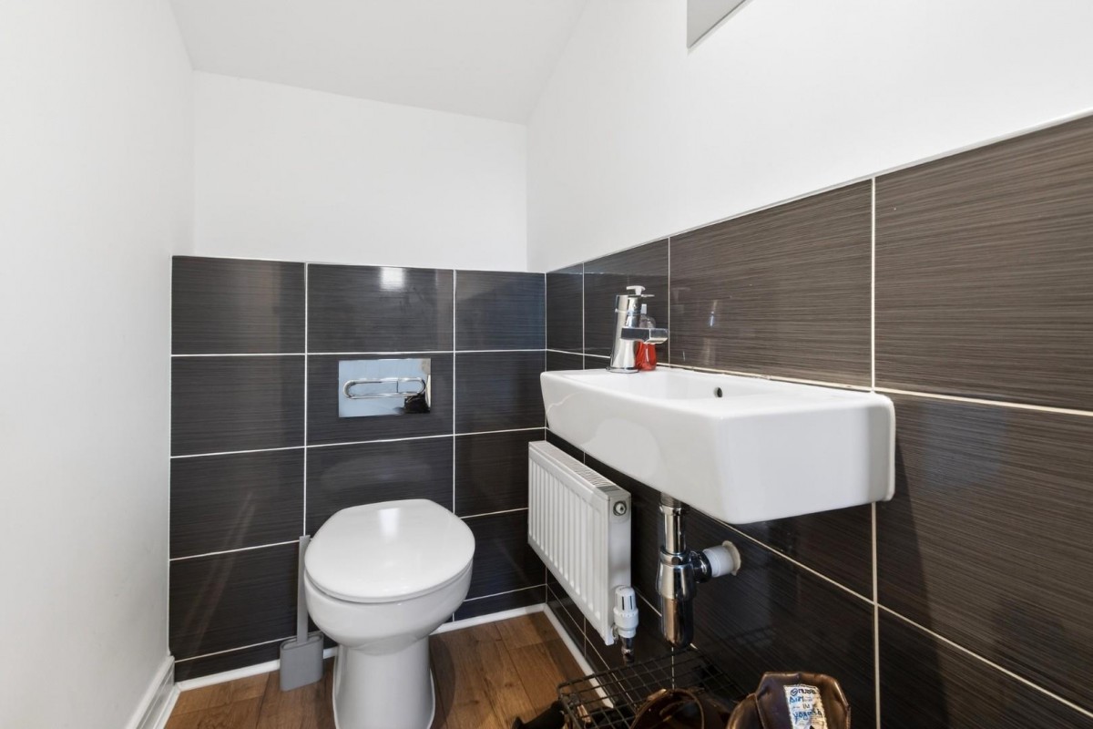 Halton Gill Grove, Harrogate