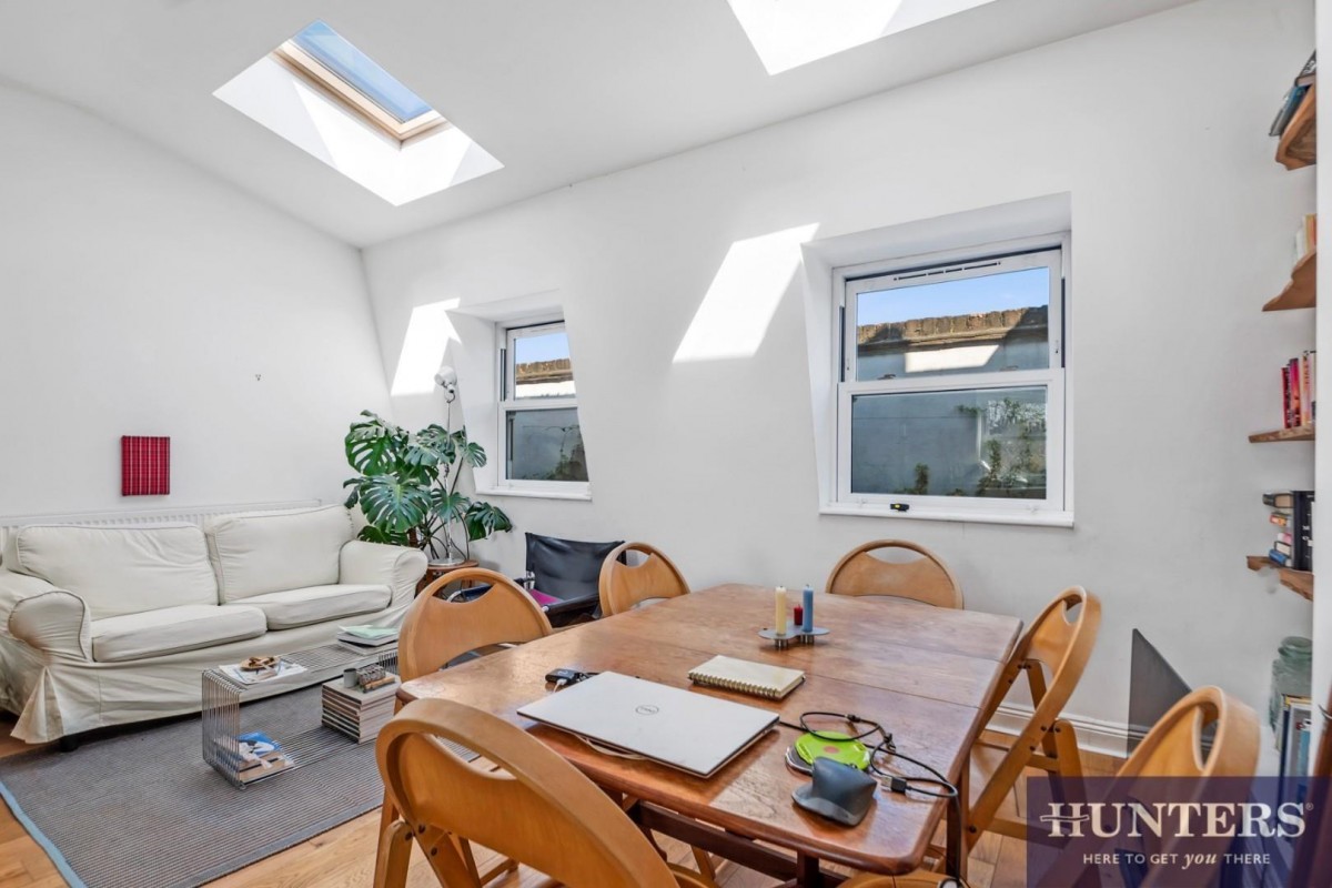 Newington Green Road, London, N1