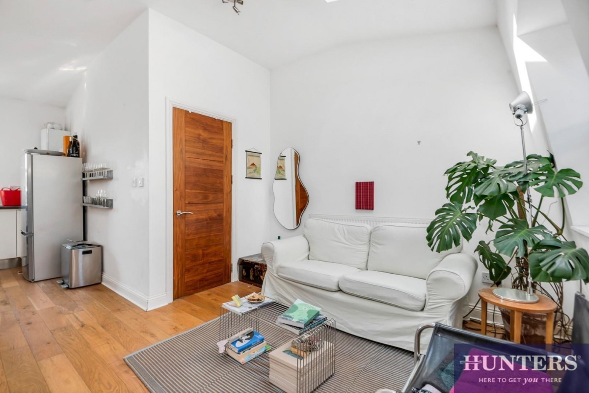 Newington Green Road, London, N1