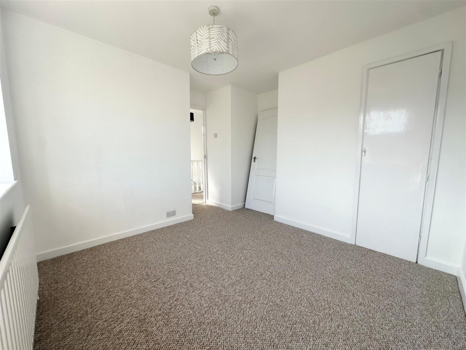 Larch Road, Kingswinford