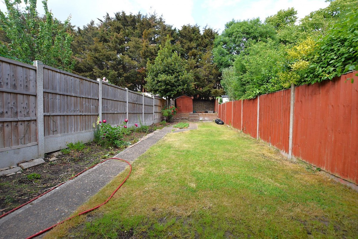 Gresham Drive, Romford, RM6