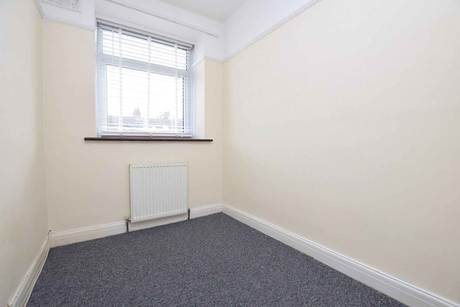 Gresham Drive, Romford, RM6