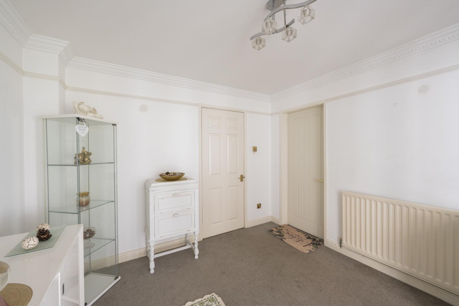 Ploverdale Crescent, Kingswinford, DY6 8XU