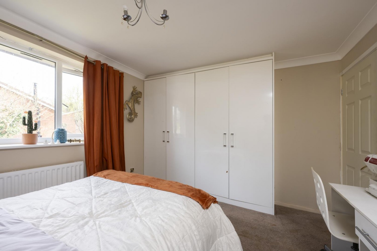 Ploverdale Crescent, Kingswinford, DY6 8XU
