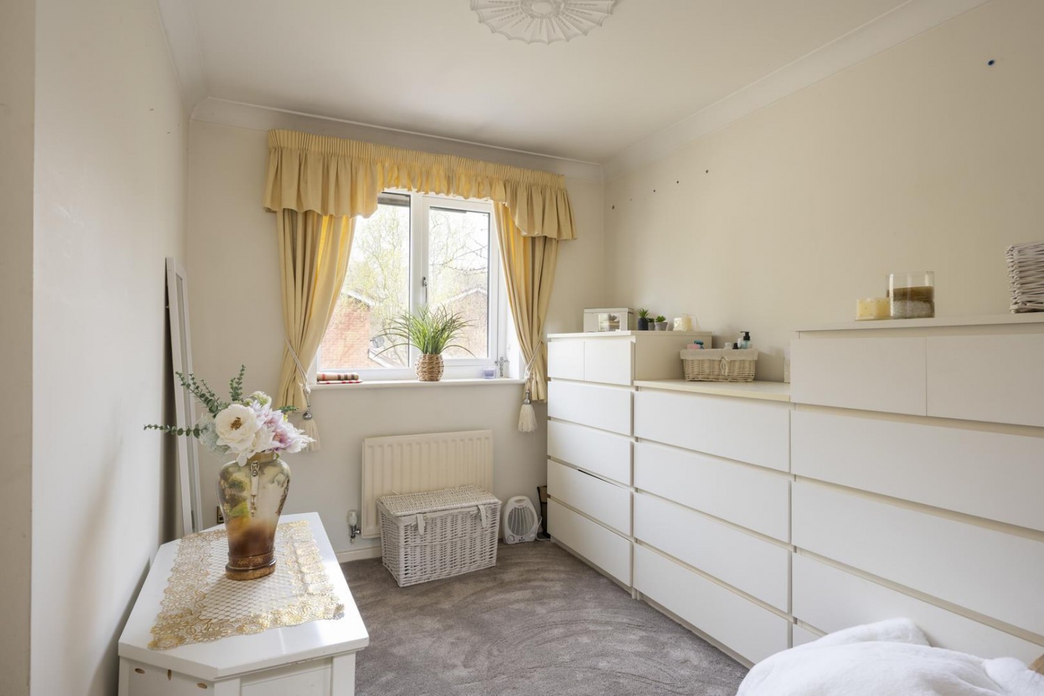 Ploverdale Crescent, Kingswinford, DY6 8XU