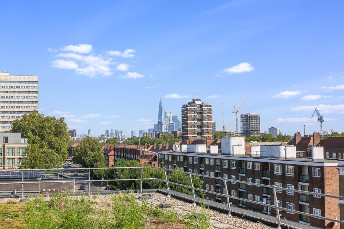 Camberwell Road, London, SE5