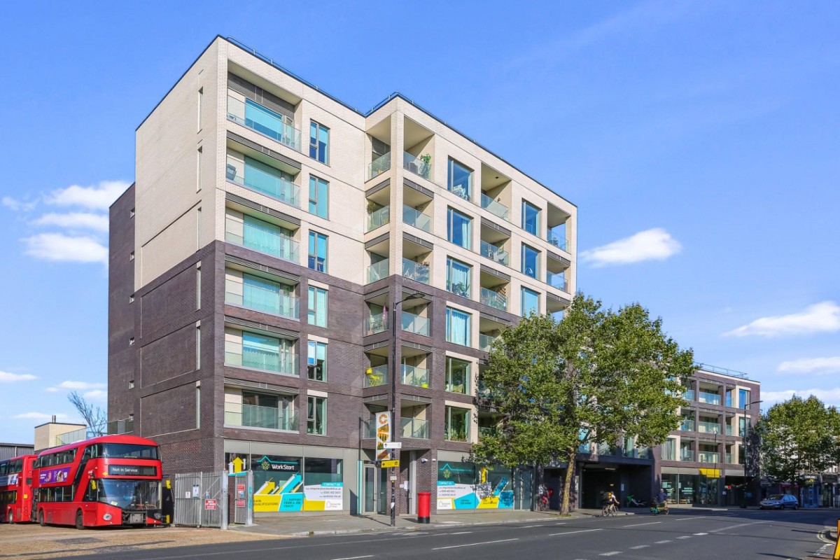 Camberwell Road, London, SE5