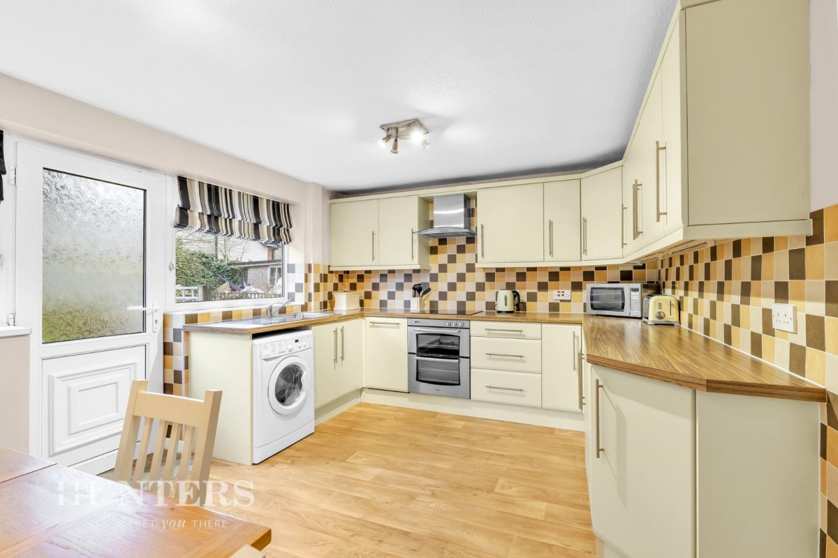 Rose Avenue, Smithy Bridge, OL15 8QJ
