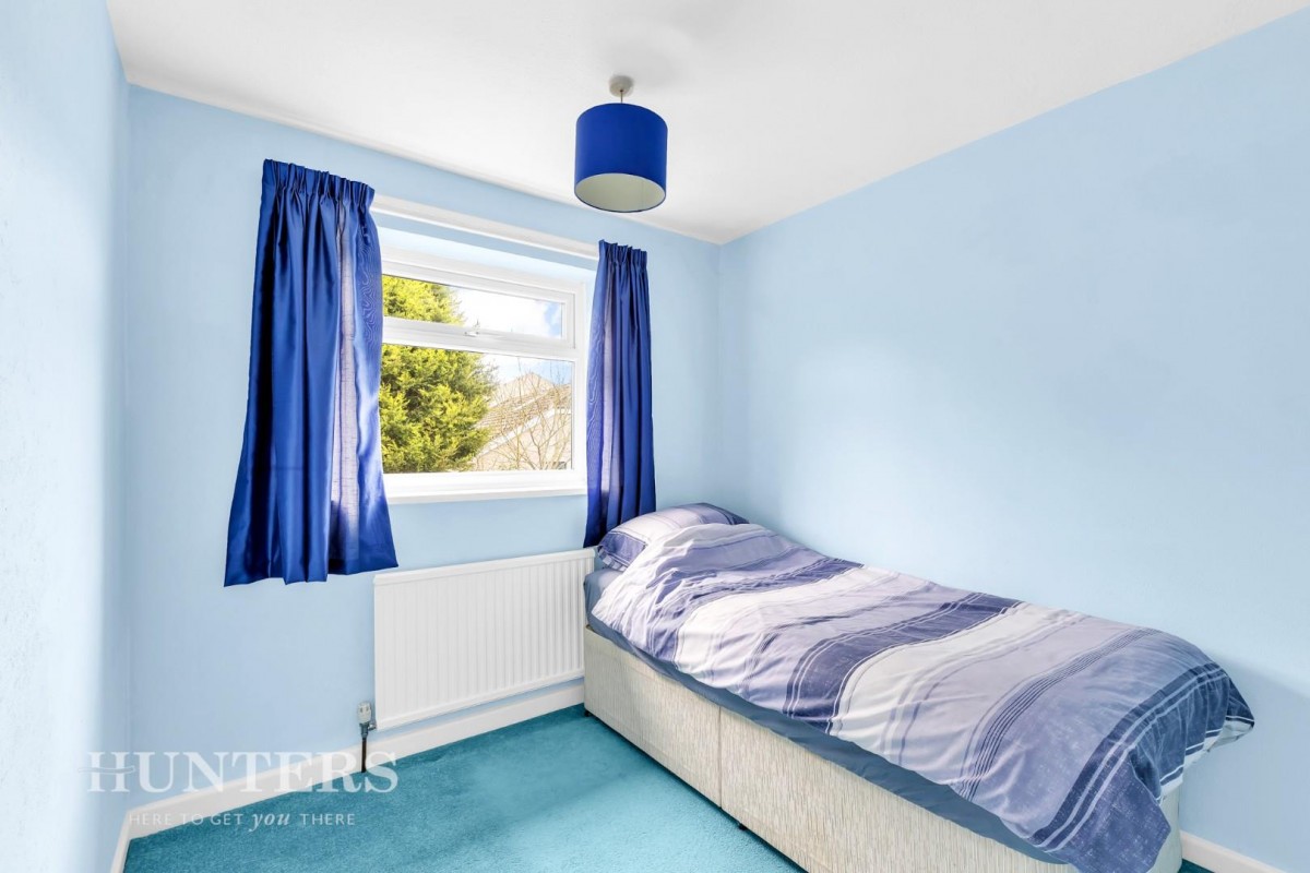 Rose Avenue, Smithy Bridge, OL15 8QJ