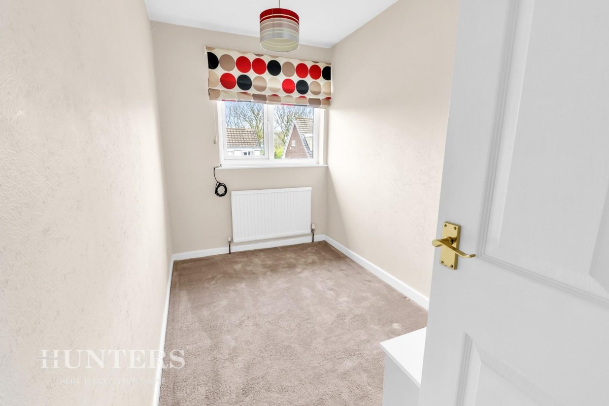 Rose Avenue, Smithy Bridge, OL15 8QJ