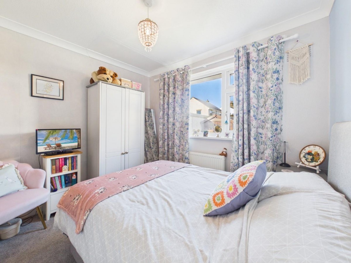 Moorland Avenue, Bingley