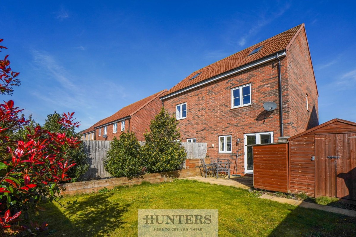 Peregrine Square, Brayton, Selby