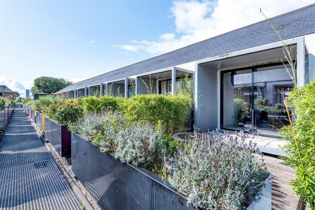 Ash Street, Salford, M6 5NA