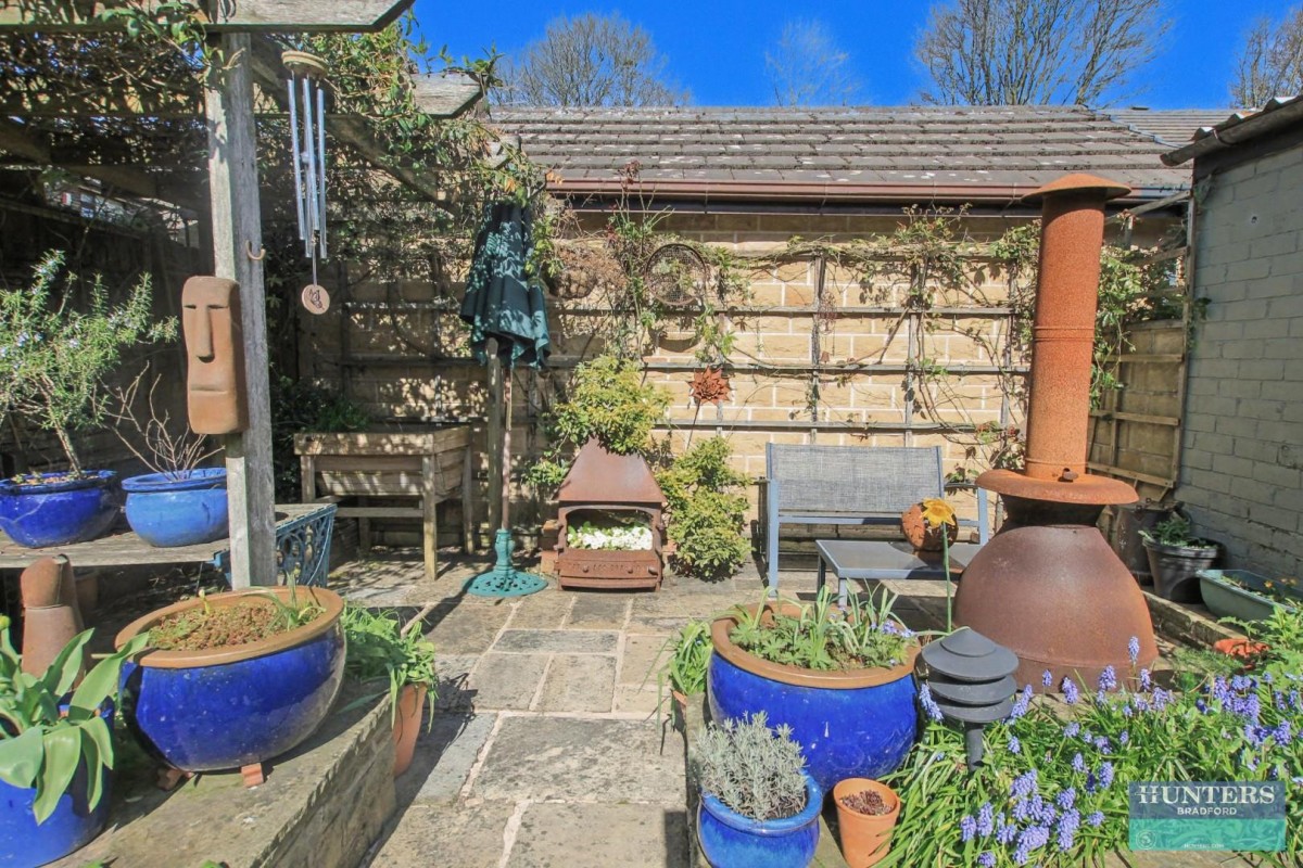 Abb Scott Lane Low Moor, Bradford, BD12 0EN