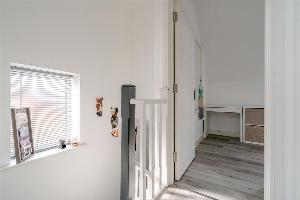 Sovereign Fold Road, Leigh