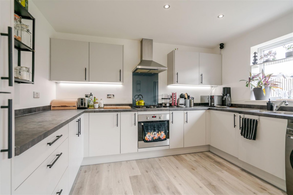 Sovereign Fold Road, Leigh