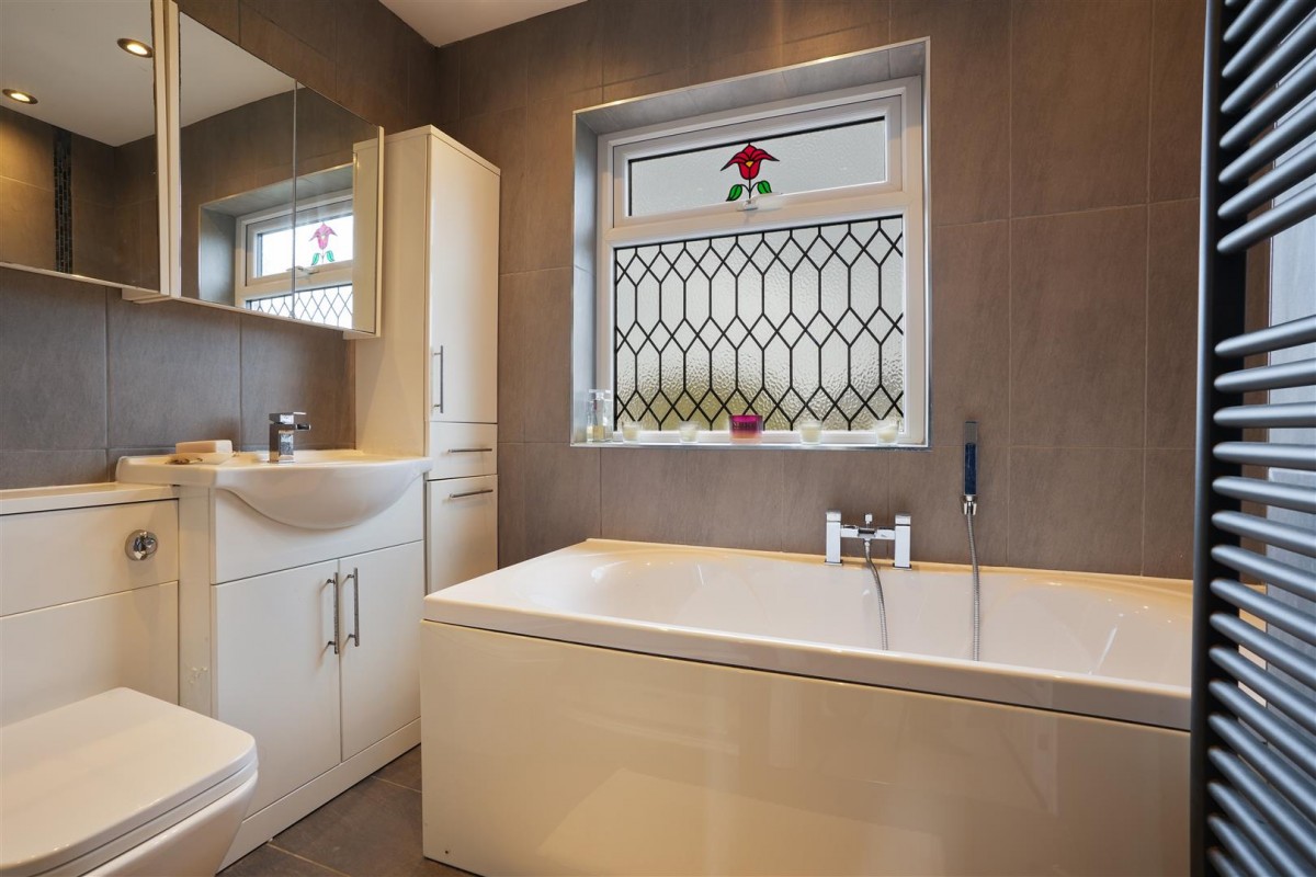 Norton Lane, Norton, Sheffield, S8 8GW