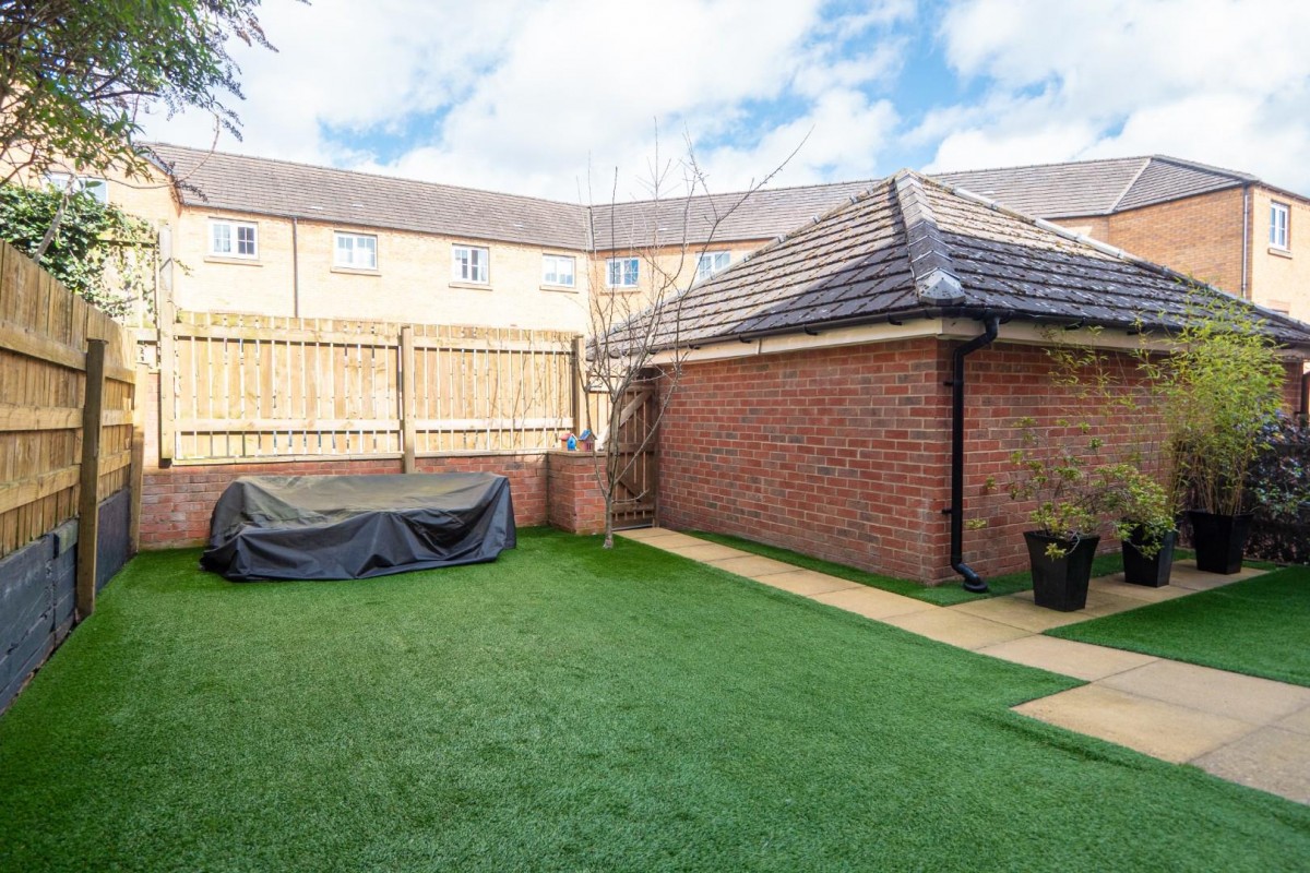 Broadlands Avenue, Pudsey