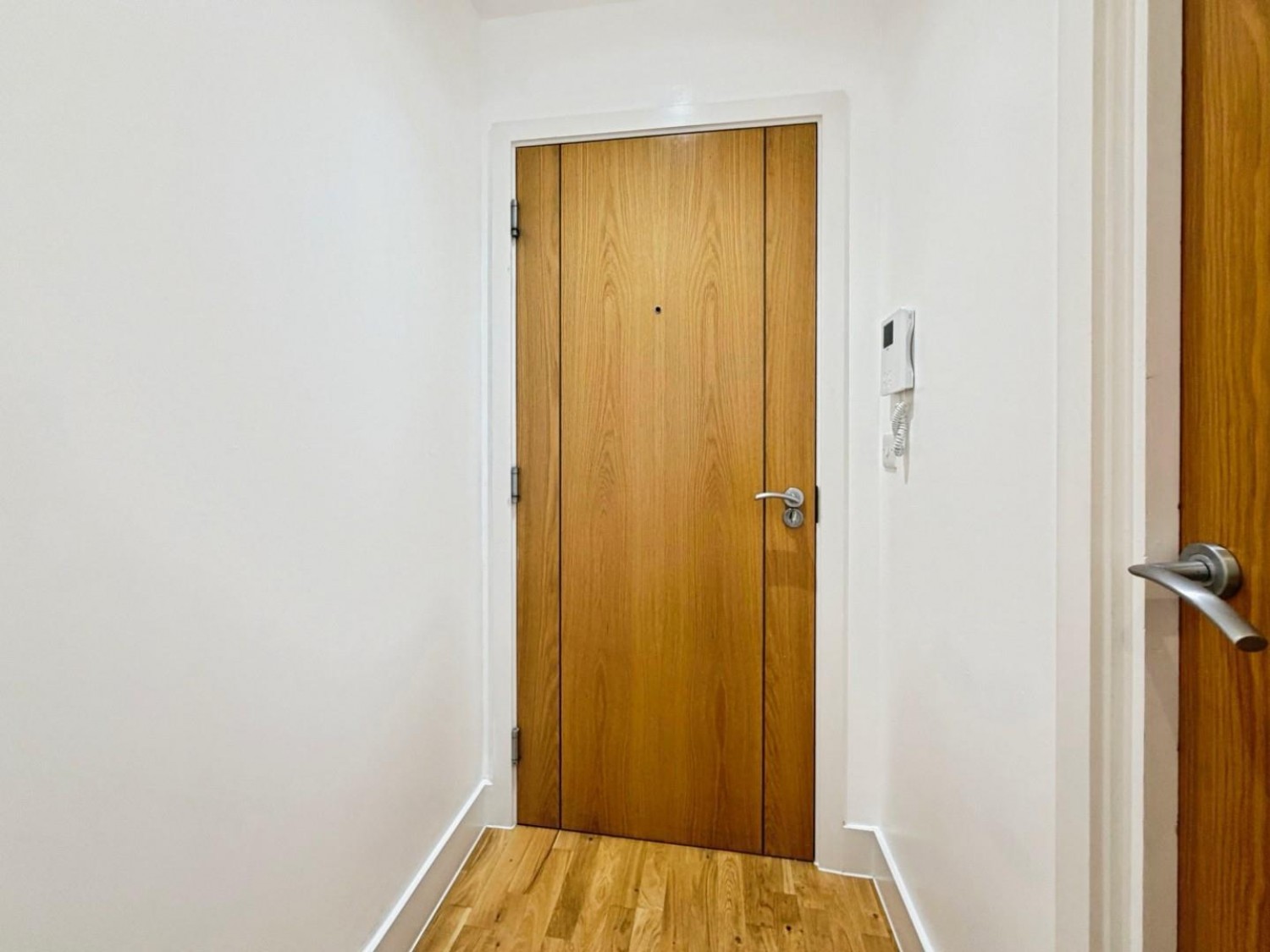 Fairway Apartments, Fairway, Bristol