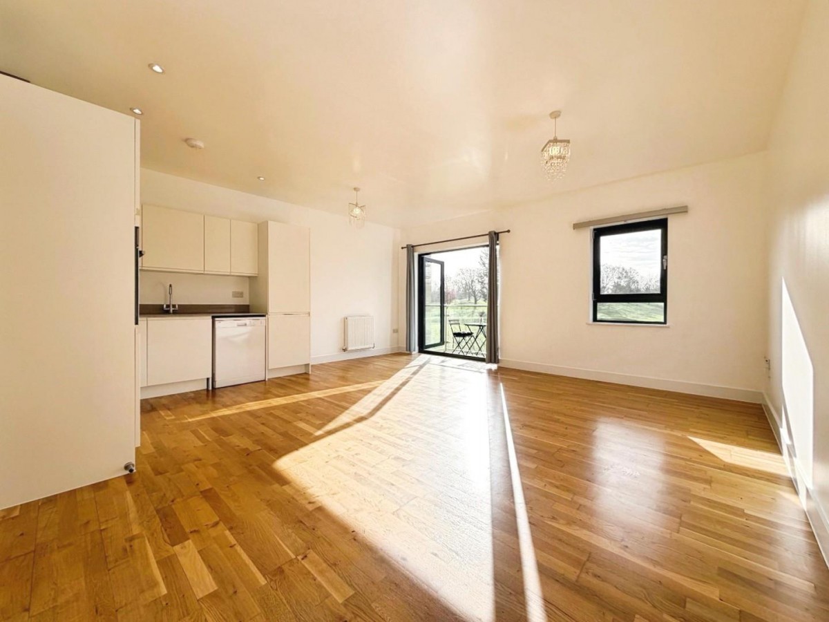 Fairway Apartments, Fairway, Bristol