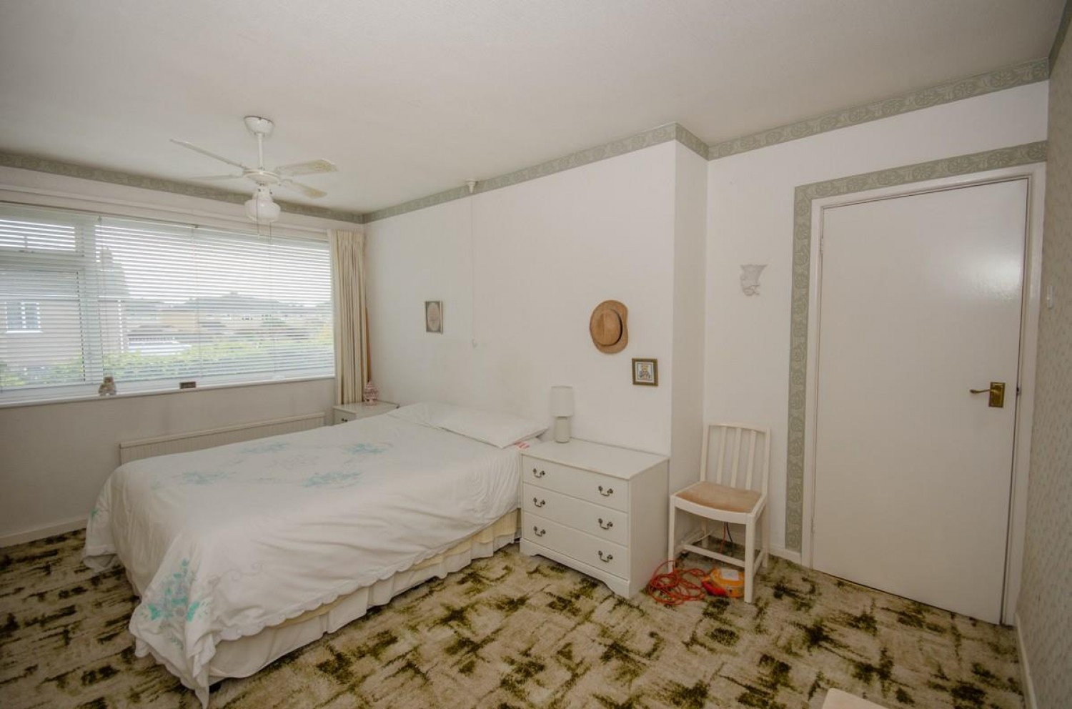 Boscombe Crescent, Downend, Bristol, BS16 6QH