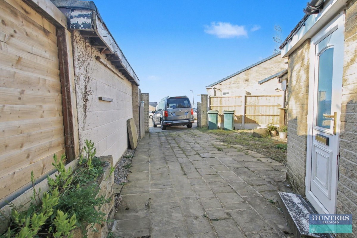 Lichfield Mount Bradford, BD2 1NX