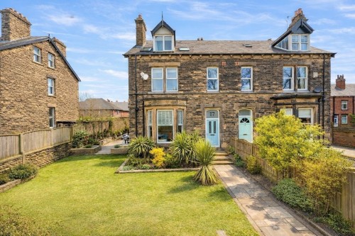 Warrels Grove, Bramley