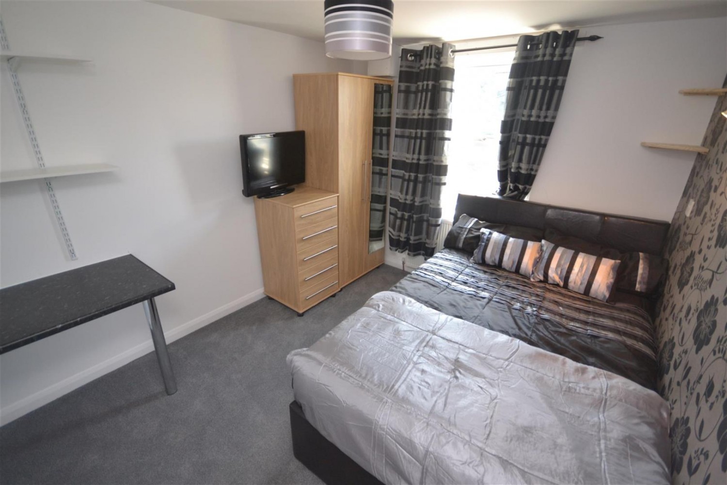 Cambridge Street, Reading