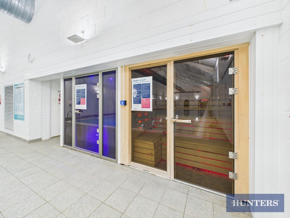 Sunrise Drive, Moor Road, Filey