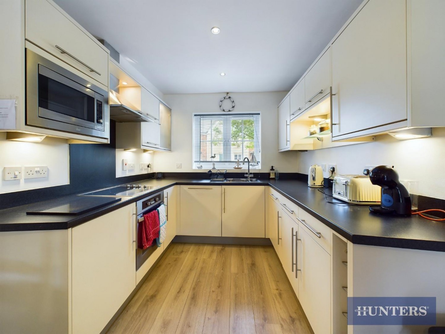 Sunrise Drive, Moor Road, Filey