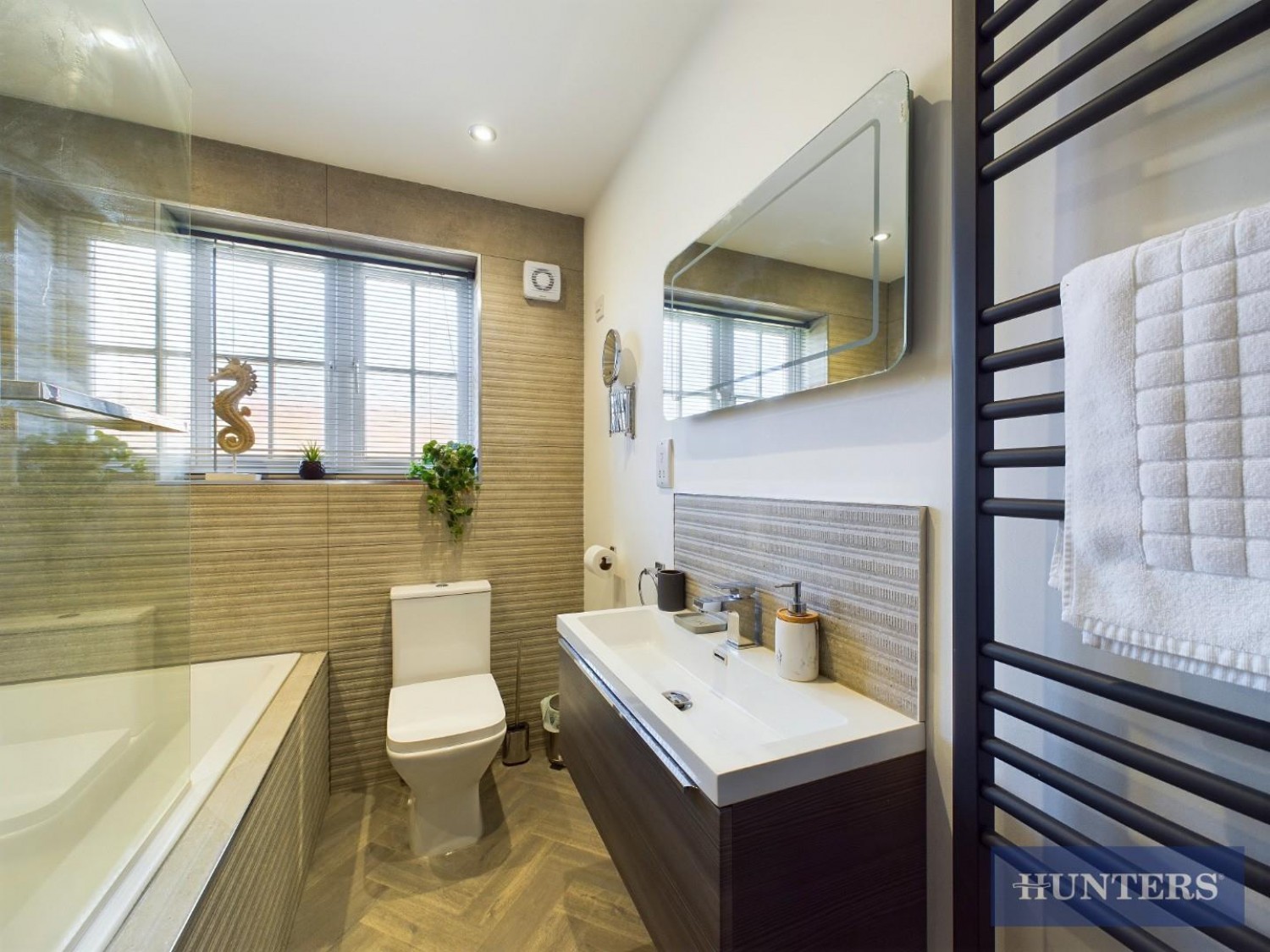 Sunrise Drive, Moor Road, Filey