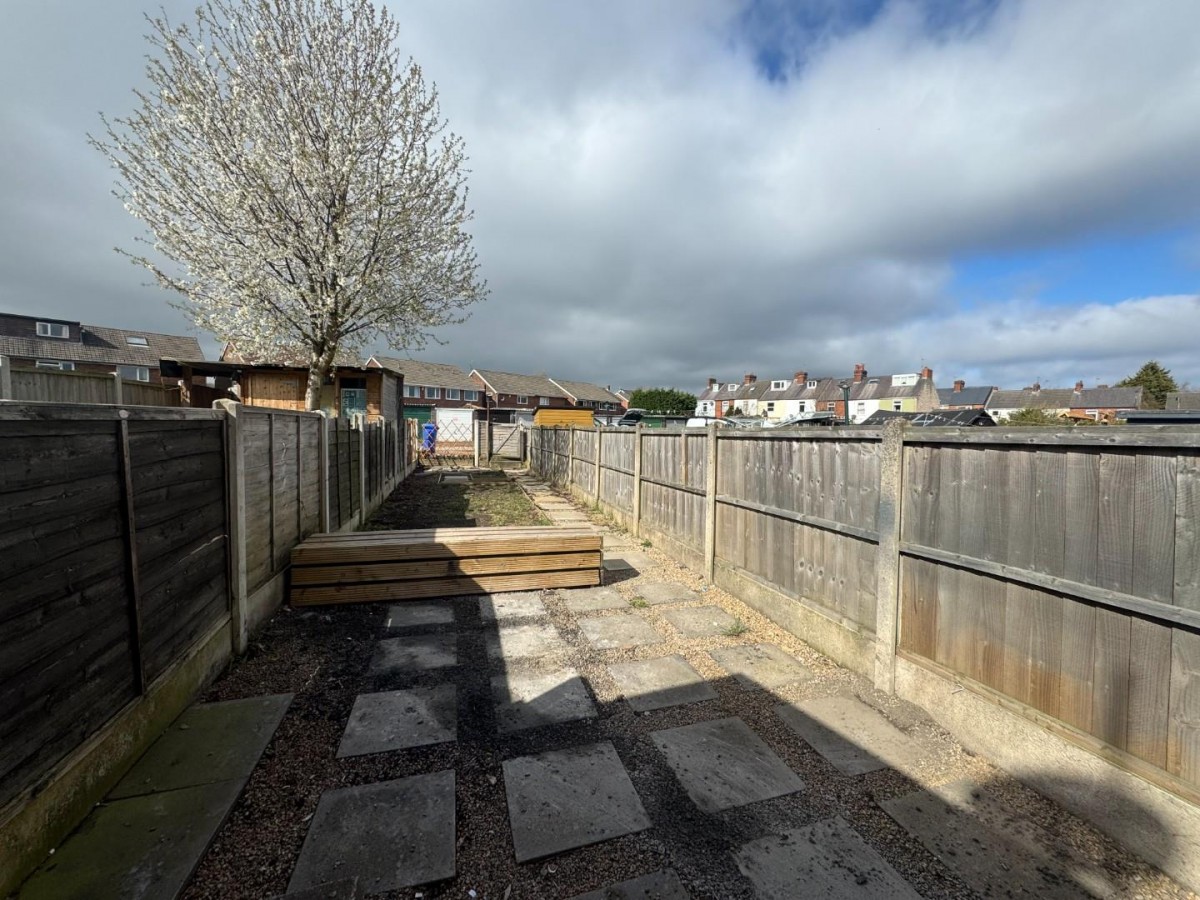 Derby Road, Chesterfield, S40 2EU