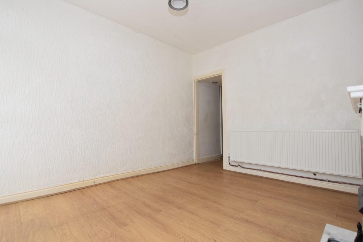 Derby Road, Chesterfield, S40 2EU