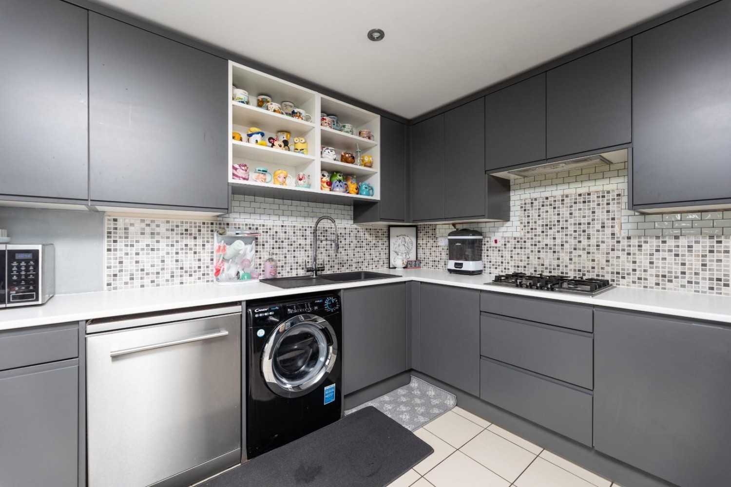 Toll Hill Court, Castleford