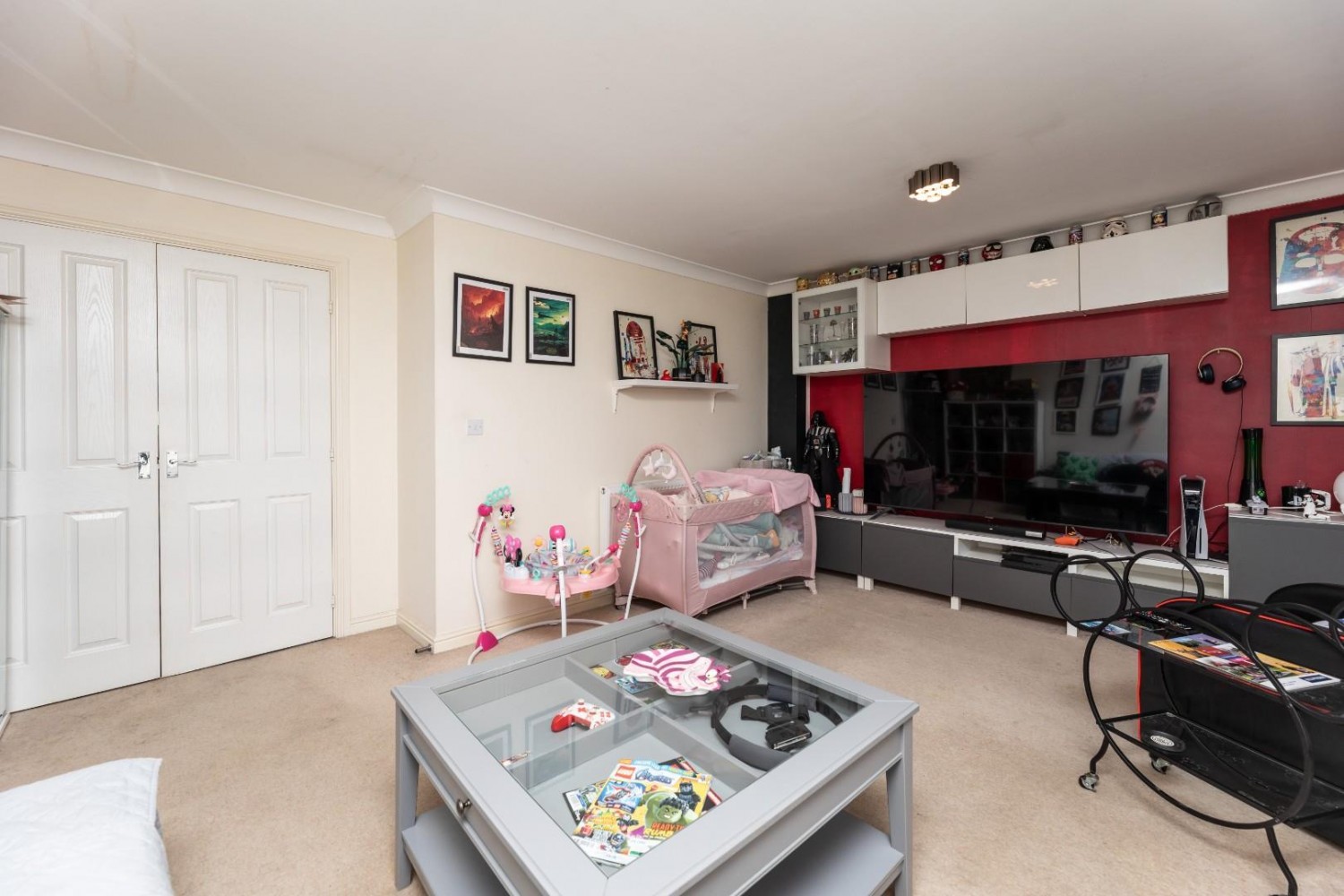 Toll Hill Court, Castleford