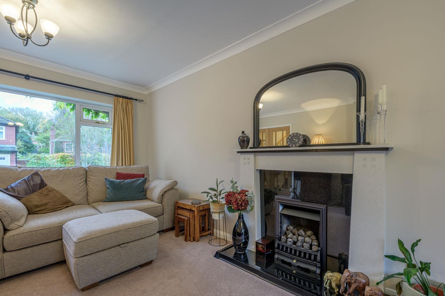 Pear Tree Drive, Stourbridge, DY8 2LB