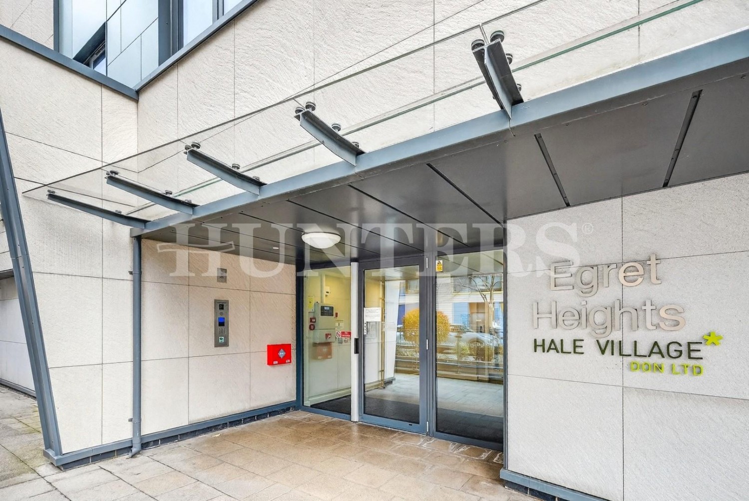 Waterside Way, London, N17