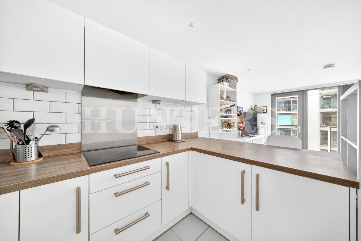 Waterside Way, London, N17