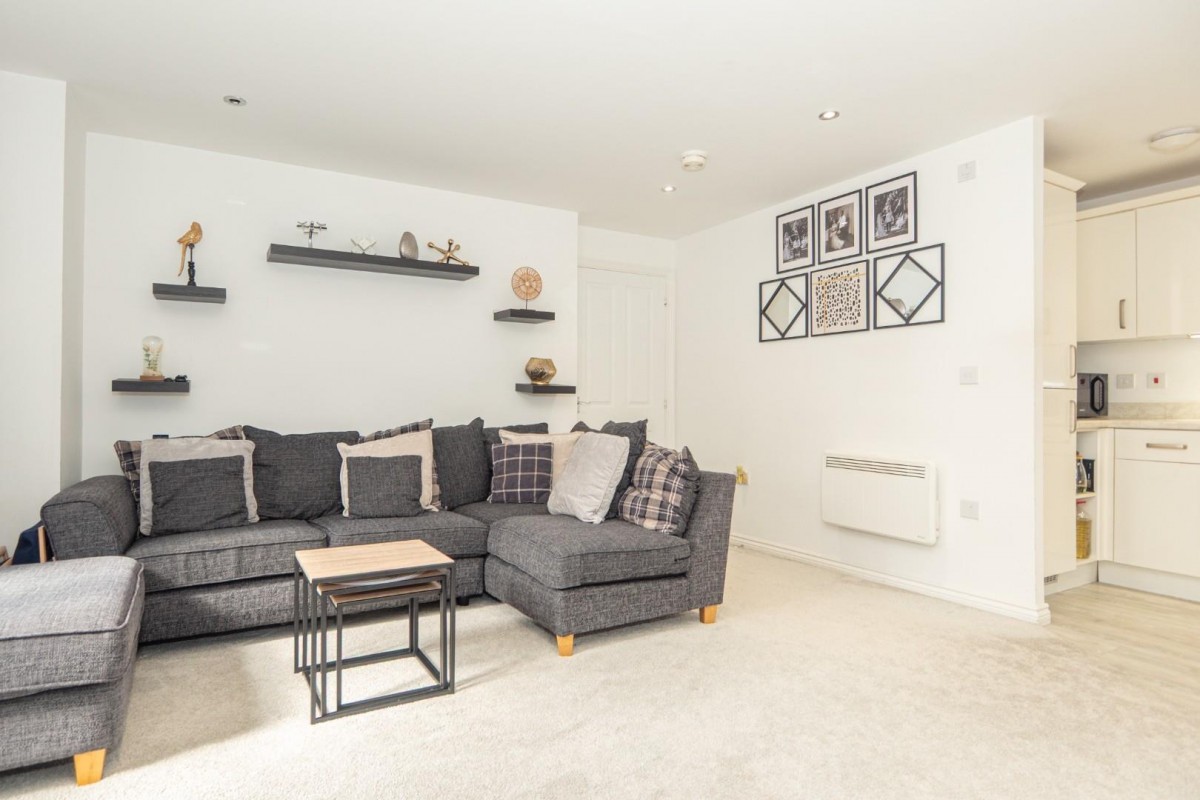 Whitstable Mews, Wortley