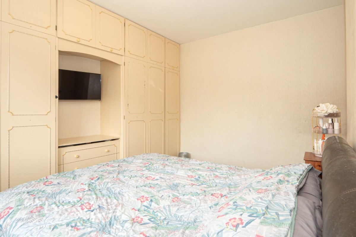 Harley Drive, Bramley, LS13 4QY