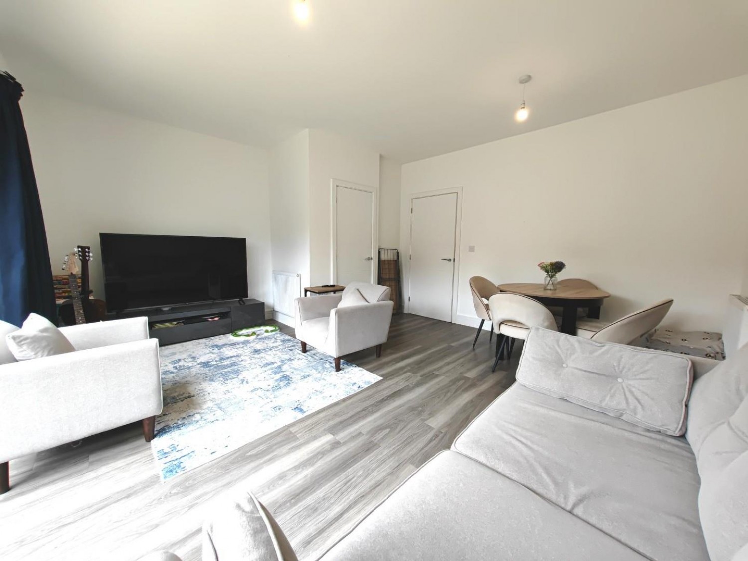 Paddock Way, Crowthorne