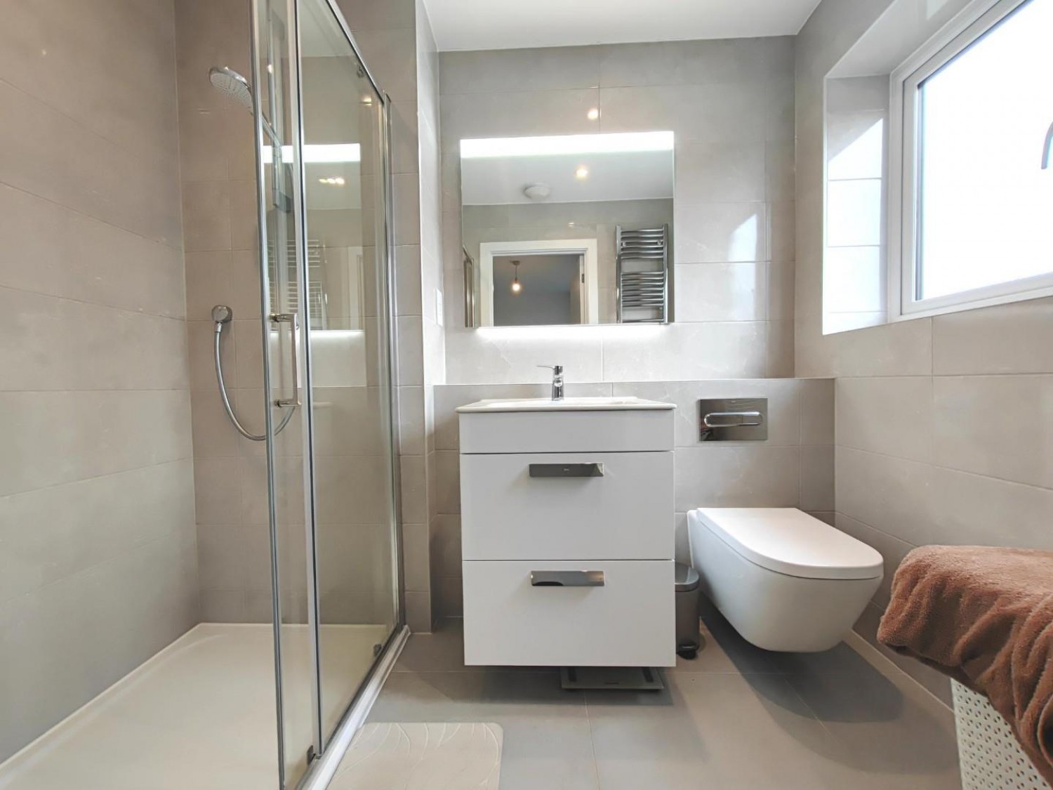 Paddock Way, Crowthorne