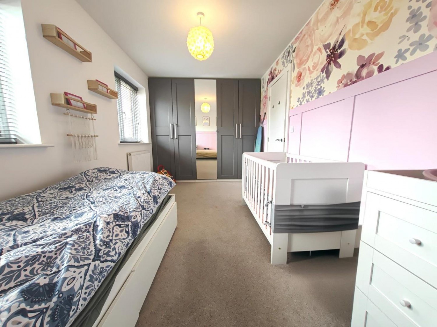 Paddock Way, Crowthorne