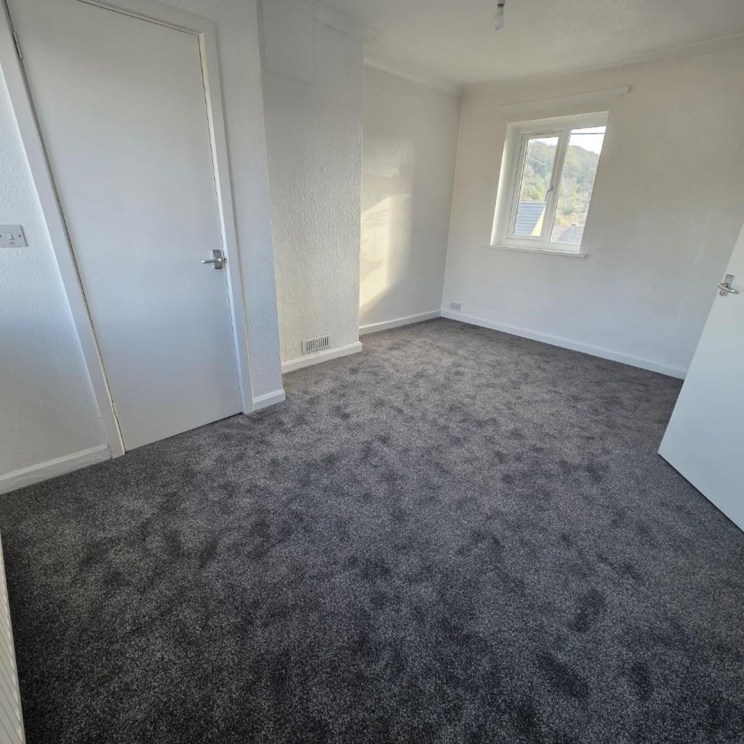 Cardiff Road, Llantrisant, Pontyclun