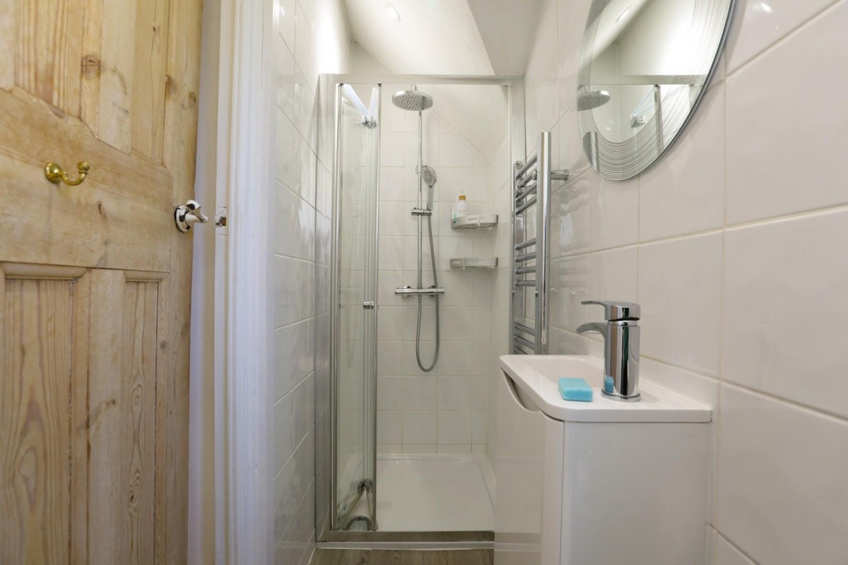 Thorpewood Avenue, London