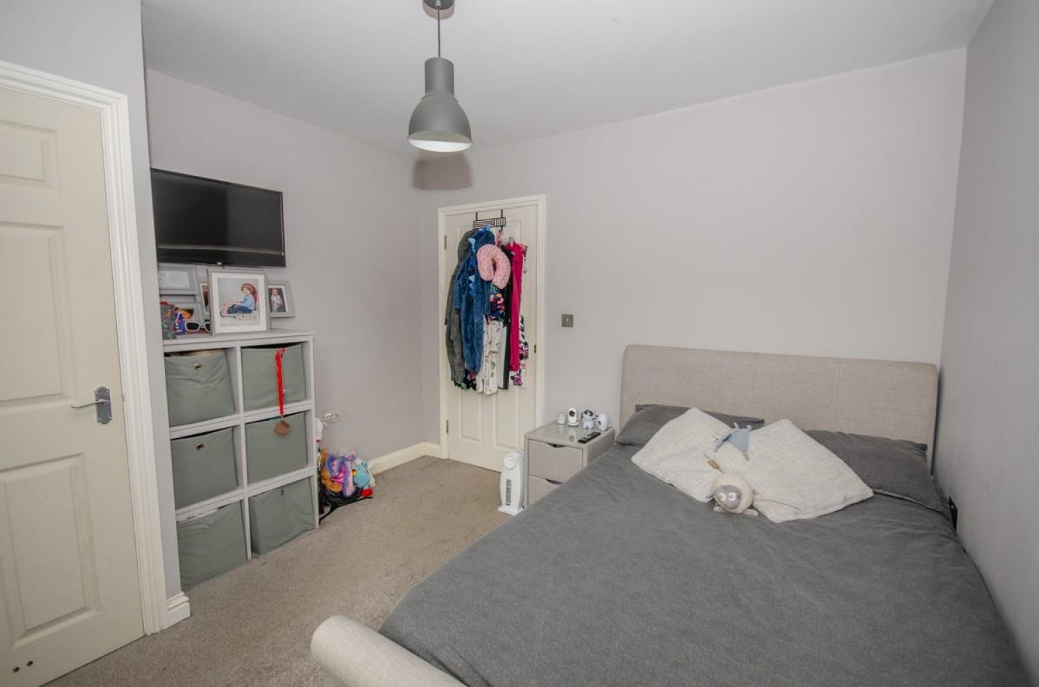 Jubilee Crescent, Mangotsfield, Bristol, BS16 9BB