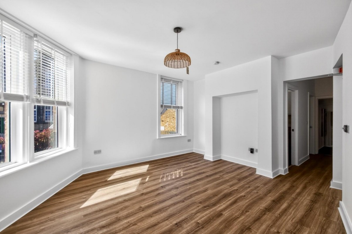 Heywood Road, Harrogate, HG2 0LU