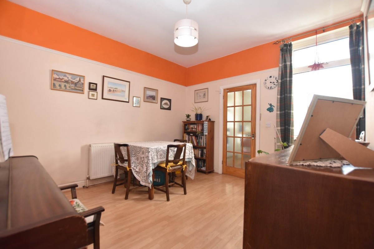 New Hall Road, Brampton, Chesterfield, S40 1HE